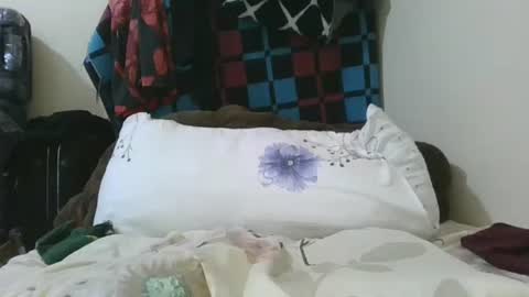 Snapshot of cilia_petite chatting on 07.18.26 cilia petite online show from 07.18.26