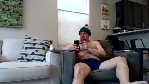 Snapshot of cinapw chatting on 03.08.25 cinapw online show from 03.08.25