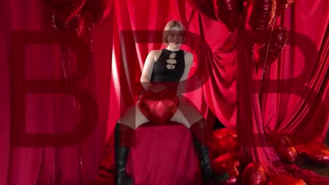 Snapshot of cinbellamy chatting on 02.13.26 Cin Bellamy online show from 02.13.26