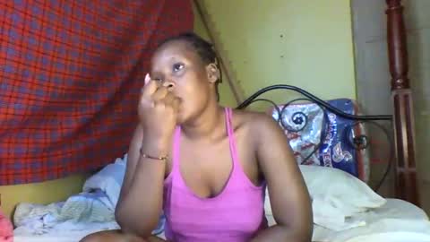 Snapshot of cinddy_14 chatting on 01.10.25 cinddy 14 online show from 01.10.25