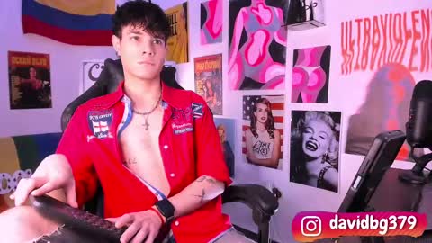 Snapshot of cinnamon_boyxxx chatting on 03.02.25 David Independent Model online show from 03.02.25