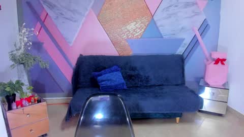  CINTIA  online show from 01.18.25