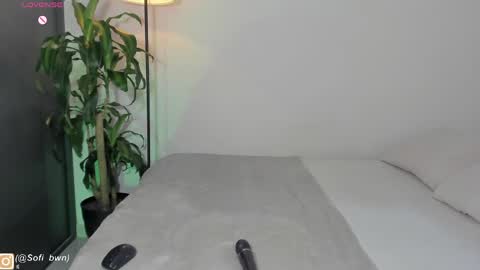 Sofia OF    online show from 04.28.26