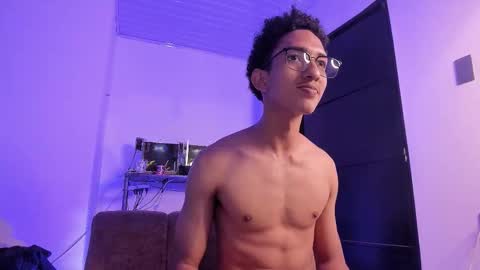 cj_davis1 online show from 11.03.25