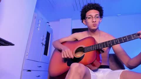 cj_davis1 online show from 04.19.26