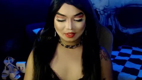 Snapshot of cj_parker69 chatting on 01.12.26 QUEEN CESS online show from 01.12.26