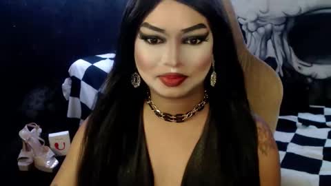 Snapshot of cj_parker69 chatting on 01.15.26 QUEEN CESS online show from 01.15.26