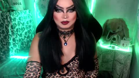 QUEEN CESS online show from 07.22.26