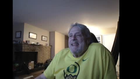 Snapshot of cjscout chatting on 12.17.24 cjscout online show from 12.17.24