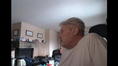 Snapshot of cjscout chatting on 01.21.25 cjscout online show from 01.21.25