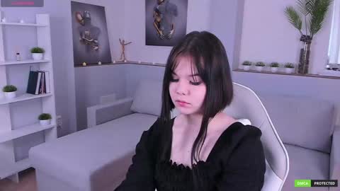 Claire Faers online show from 02.02.25