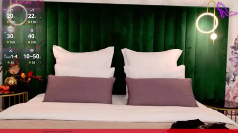 Claire online show from 11.09.25