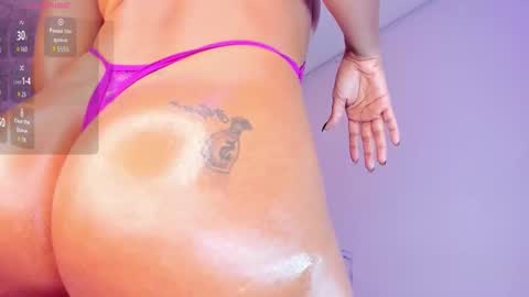 Snapshot of clairemiller chatting on 10.24.25 Claire Miller online show from 10.24.25