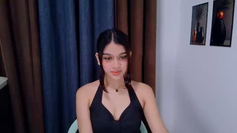 YOUR HUNTER GODDESS online show from 08.05.26