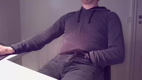 Snapshot of clamshive7 chatting on 03.13.26 clamshive7 online show from 03.13.26