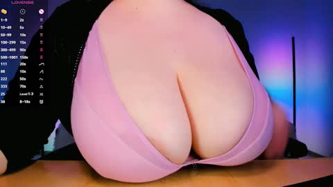 Clara  online show from 02.16.25