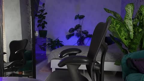 Clara online show from 12.02.25