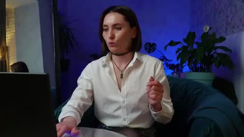 Clara online show from 05.27.26