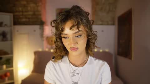 Clara smile online show from 02.23.25