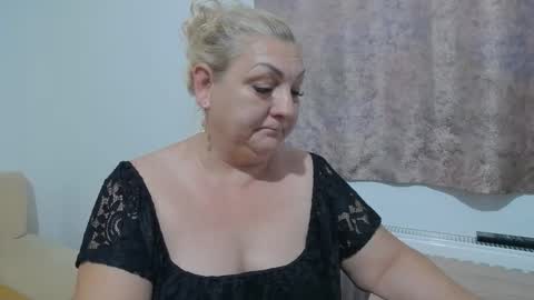 Clara online show from 06.05.26