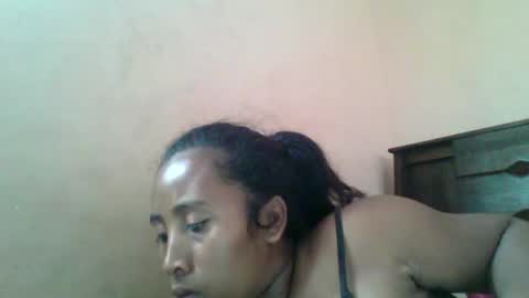 Clarah0123 online show from 01.13.25