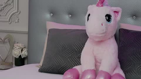 ClaraHazel online show from 12.08.24