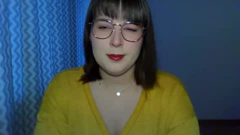 Clara online show from 04.11.26