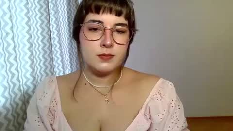 Clara online show from 08.07.26