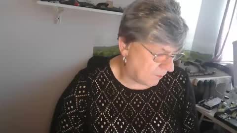 clare nylons online show from 06.08.26