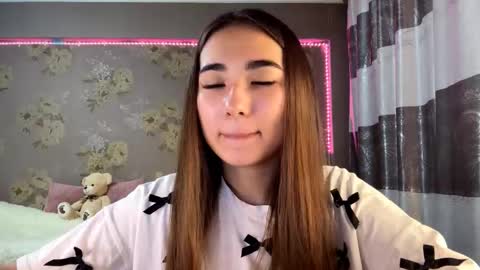 Yuna online show from 11.28.25