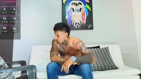 Snapshot of clark__ken chatting on 01.13.25 Juanpaindependent model online show from 01.13.25