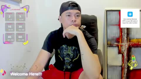 Snapshot of clarkyplaze chatting on 05.15.26 Clark online show from 05.15.26