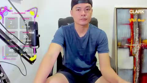 Snapshot of clarkyplaze chatting on 06.16.26 Clark online show from 06.16.26
