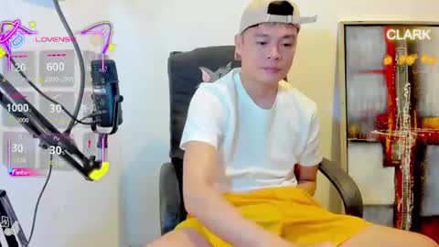 Snapshot of clarkyplaze chatting on 06.18.26 Clark online show from 06.18.26