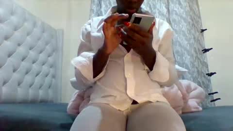 Snapshot of classic_carmen chatting on 06.02.26 carmen online show from 06.02.26