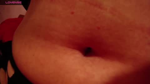 Snapshot of classybarbyx chatting on 01.05.25 classybarbyx online show from 01.05.25