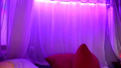 Snapshot of claudia_and_elon chatting on 02.21.25 Claudia Cyberfox and Elon online show from 02.21.25