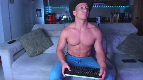 claytonburgues online show from 02.05.26