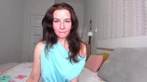 Snapshot of clearangel chatting on 02.14.25 clearangel online show from 02.14.25