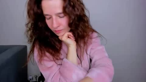 Snapshot of clearangel chatting on 10.27.25 clearangel online show from 10.27.25