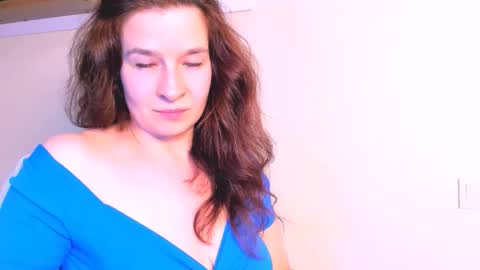 Snapshot of clearangel chatting on 11.21.25 clearangel online show from 11.21.25