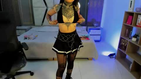 Cleo Adams online show from 10.10.25