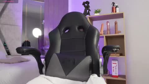 Cleo Adams online show from 01.15.26