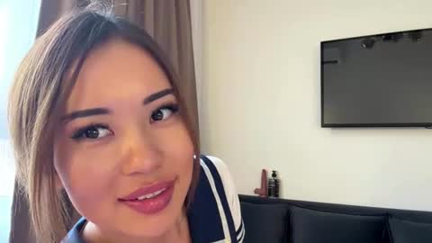 Lili online show from 07.30.26