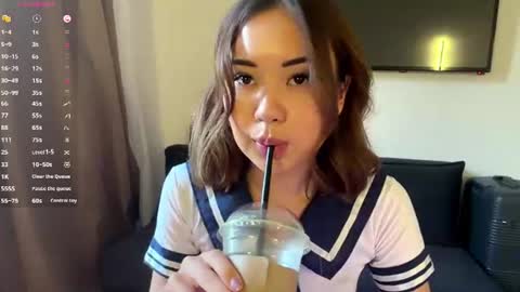 Lili online show from 07.31.26