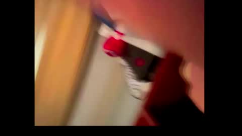 Snapshot of clementine75009 chatting on 04.04.26 clementine75009 online show from 04.04.26