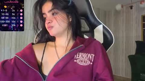 Clementine online show from 11.23.25