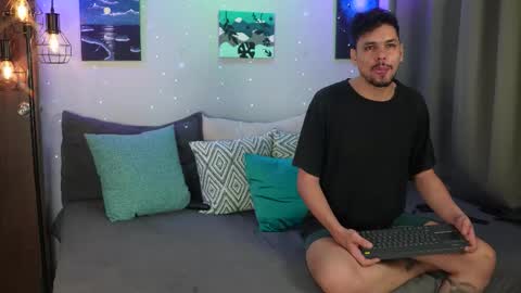 Girl Juliana and Federico online show from 11.11.25