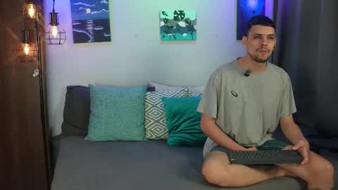 Girl Juliana and Federico online show from 01.14.26