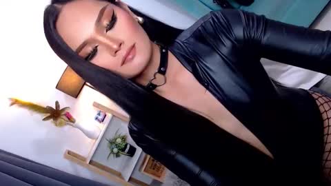 Cleo online show from 05.10.26